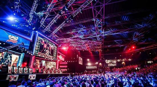 发了广泛关 发了广泛关